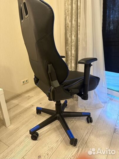 Компьютерное кресло