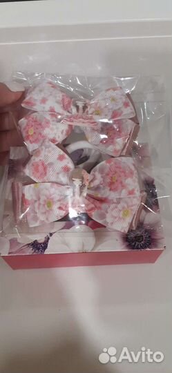 Подарочный набор заколки,бантики