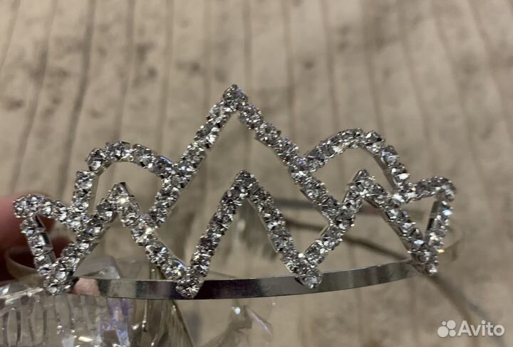 Для волос. Ободки. Заколки. Резинки