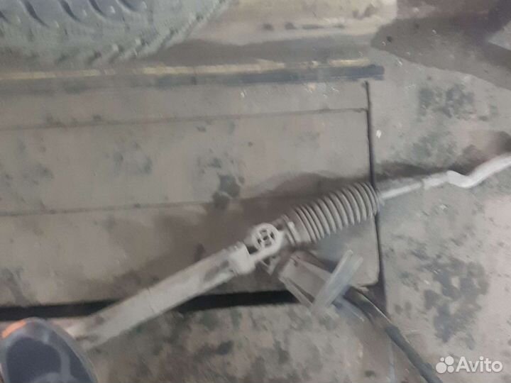 Рулевая рейка renault logan 1.4