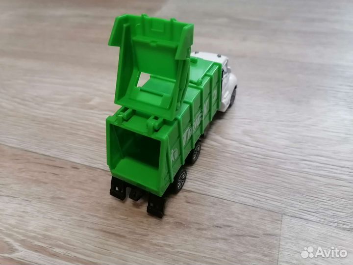 Игрушки детские