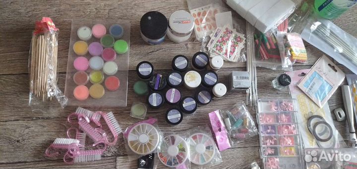 Инструменты и материалы для ногтей