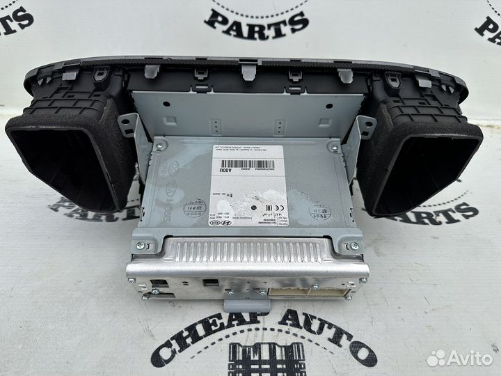 Магнитола Hyundai Solaris 2 с рамкой Оригинал