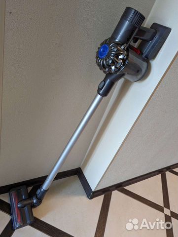 Пылесос Dyson dc62