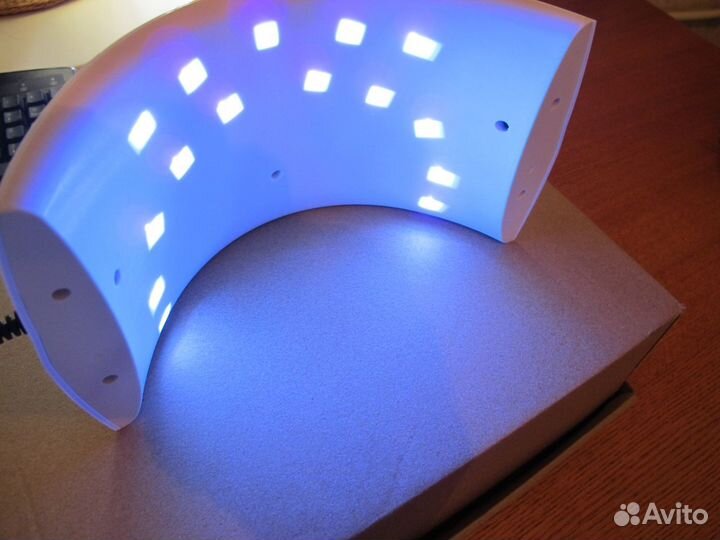 Лампа для сушки ногтей UV-LED SUN 9C