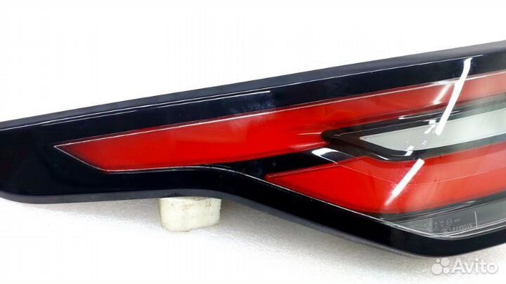 Фонарь задний левый Land Rover Discovery L462