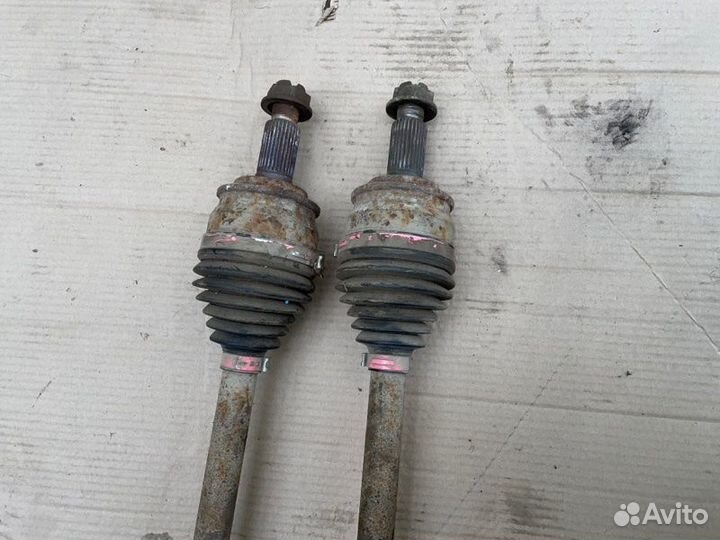 Привод задний Suzuki Grand Vitara 3 J20A 2006