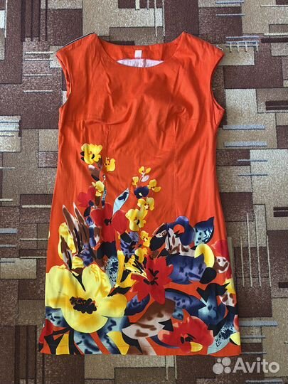 Платья женские (2 шт)