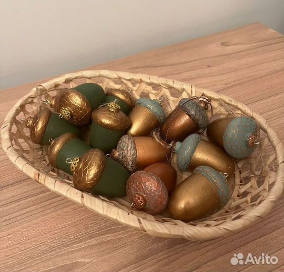 Елочные игрушки из дерева