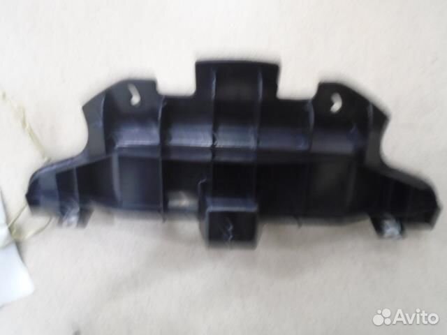 Кронштейн Volkswagen Touareg 2002-2010