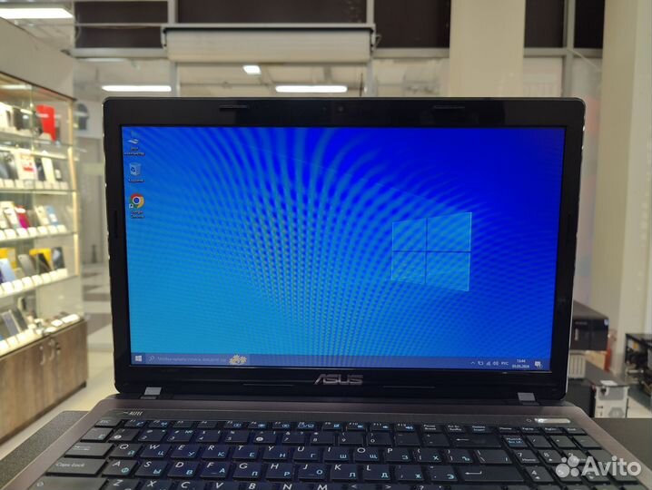 Asus / i3-2350m / GT 610m / 6 Gb / 250 Gb SSD