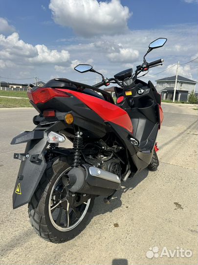 Скутер 125кб.м