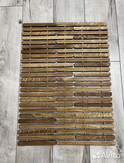 Коврик из дуба