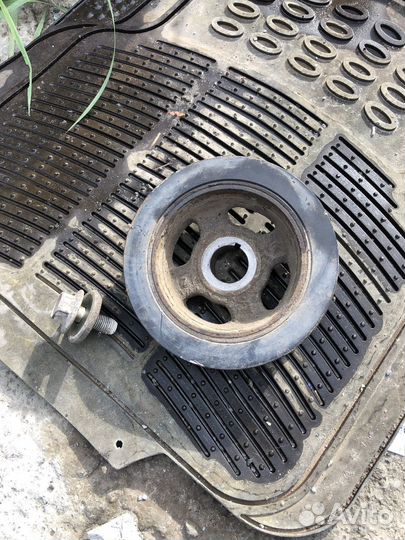 Шкив коленвала Toyota Corolla 120 3zz