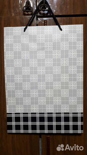 Пакет подарочный картонный