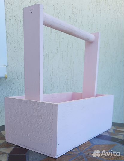 Деревянный ящик для цветов