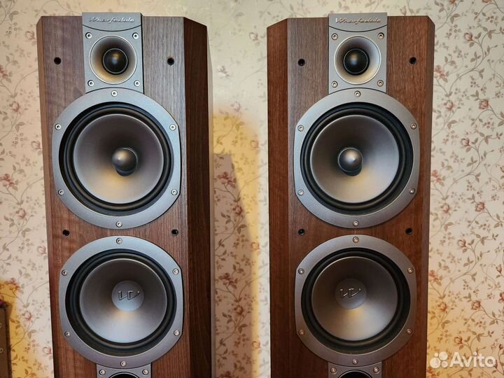 Wharfedale VR-300
