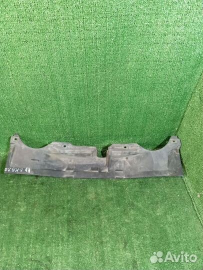 Решетка стеклооч. (планка под лобовое стекло) BMW