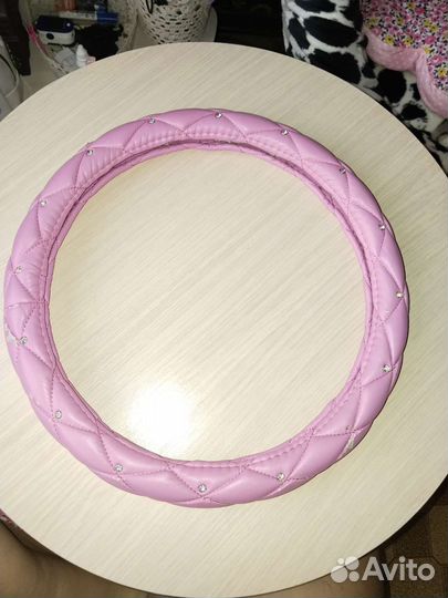 Оплетка на руль со стразами