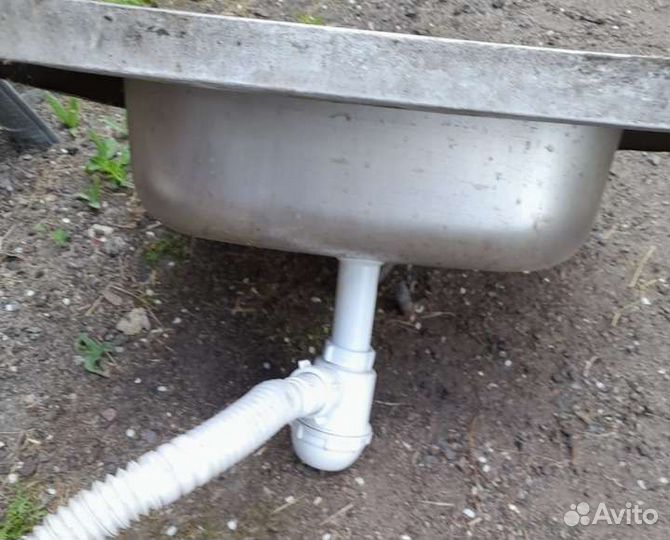 Раковина из нержавеющей стали с сифоном