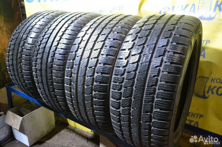 Kumho I'Zen KW27 245/40 R18