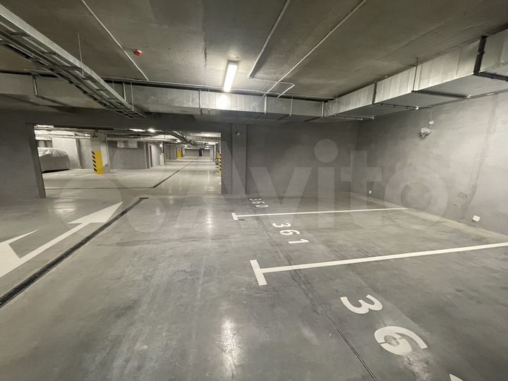 Машиноместо, 14 м²