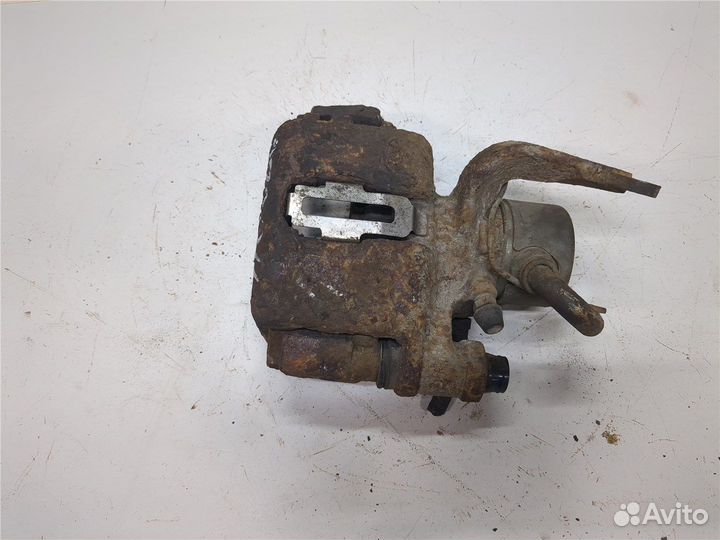 Суппорт Ford Mondeo 2, 2000