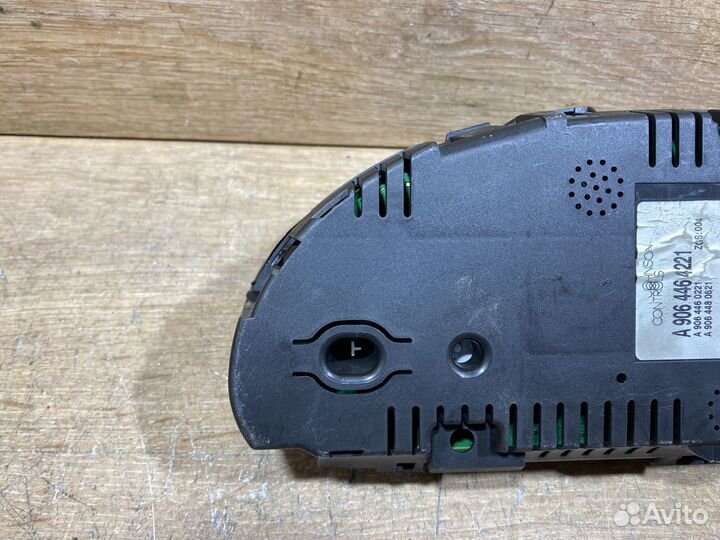 Панель приборов Mercedes Sprinter 906 112004