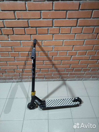 Самокаты district c253 (детали)