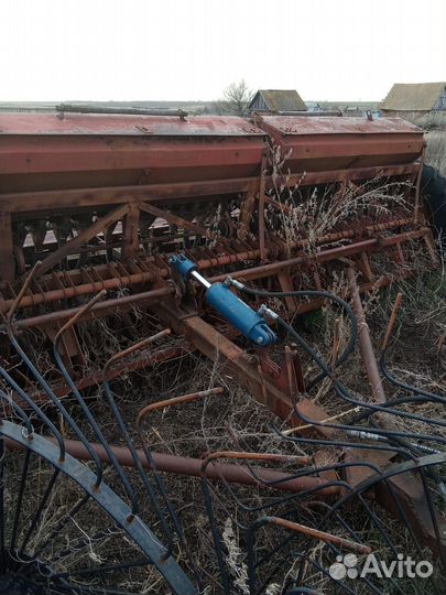 Сеялка Белинсксельмаш СЗ-5,4, 2000