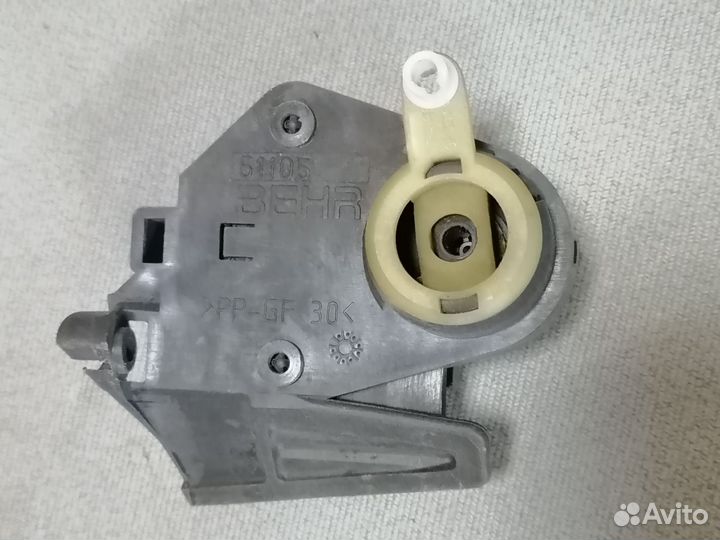Сервопривод заслонки печки №4 BMW 3 E46 1998-2005