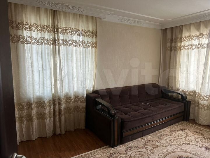1-к. квартира, 40 м², 1/4 эт.