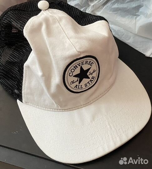 Кепка converse