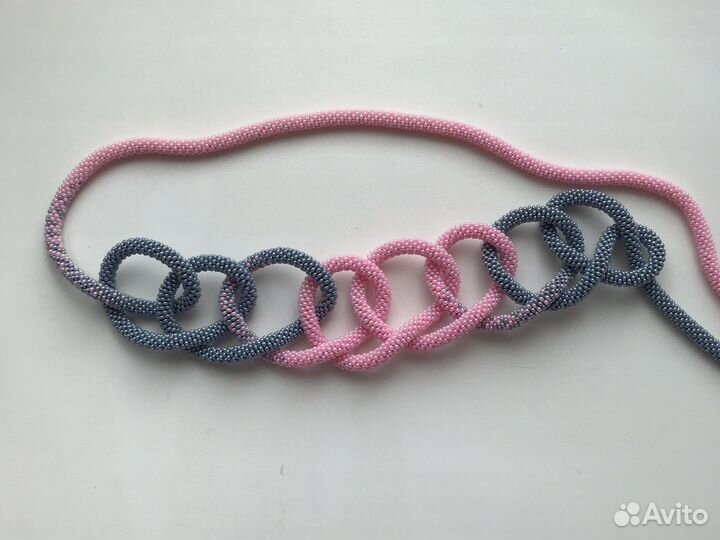 Лариат из бисера