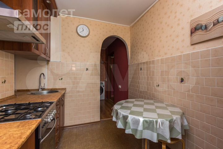 3-к. квартира, 55 м², 5/9 эт.