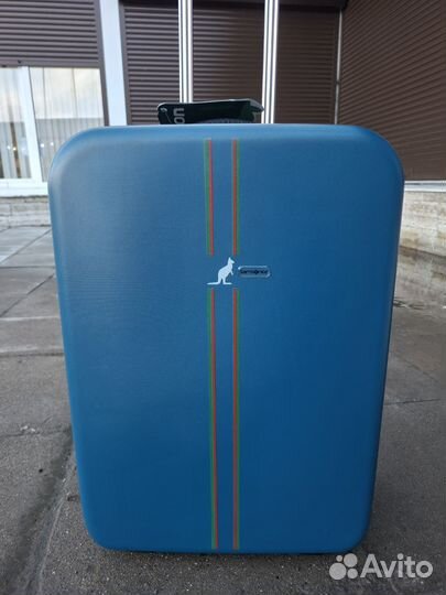 Samsonite новый чемодан