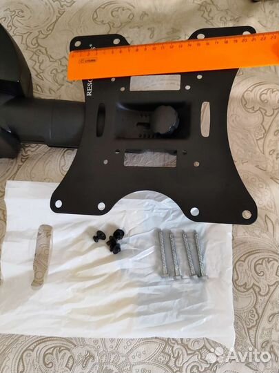 Кронштейн под телевизор