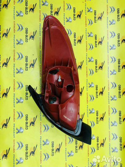Фонарь задний левый peugeot 206