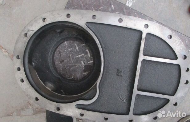 Картер редуктора среднего моста (Крышка) howo,shaa