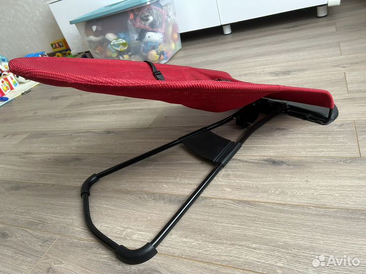 Шезлонг детский для новорожеденных babybjorn