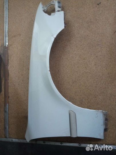 Крыло toyota mark 2 100