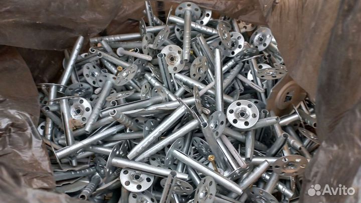 Держатели для обшивки