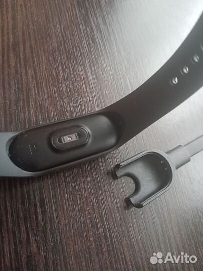 Фитнес браслет