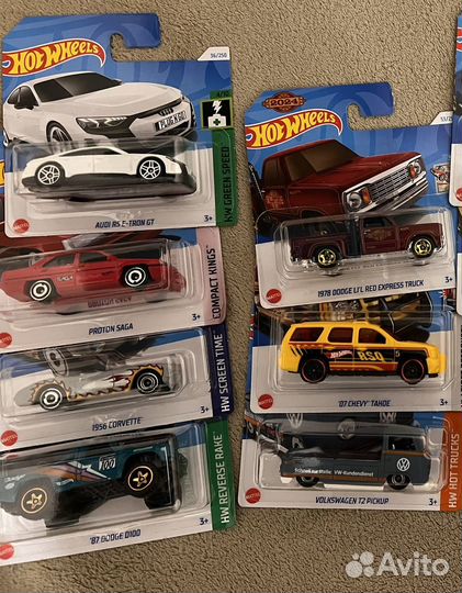 Машинки hot wheels
