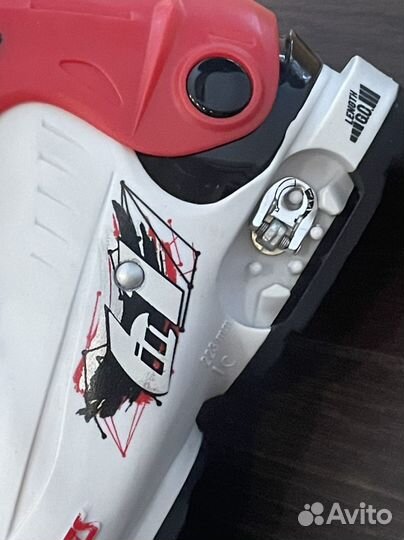 Горнолыжные ботинки детские