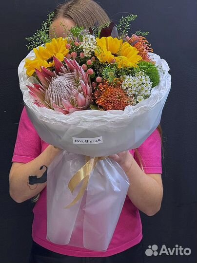 Корпоративные букеты тюльпанов доставка