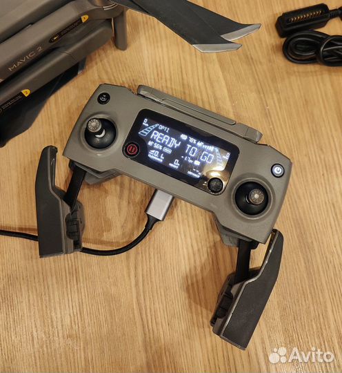 Коптер DJI Mavic 2 Pro Fly More Combo