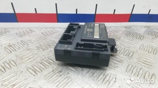 Блок комфорта audi A6 C6 (9BR18M302)