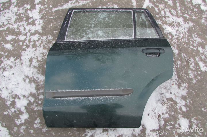 Дверь задняя левая Mazda Premacy 1