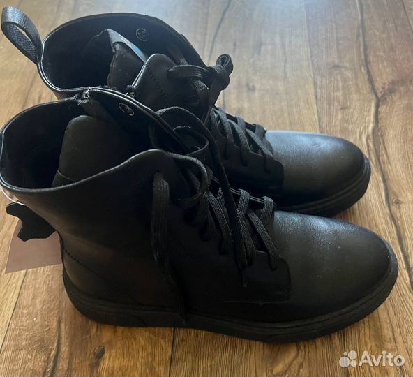 Новые демисезонные кеды Aurelia